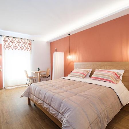 In Centro Da Carlotta Hotell Olbia Exteriör bild
