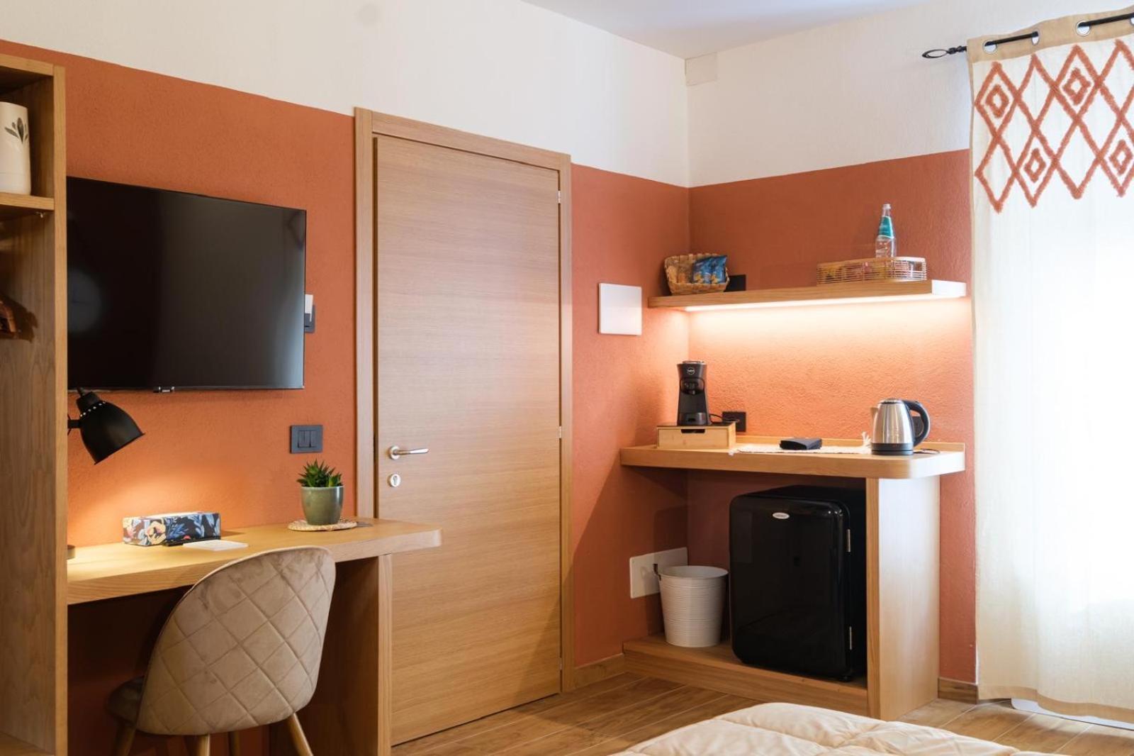 In Centro Da Carlotta Hotell Olbia Exteriör bild